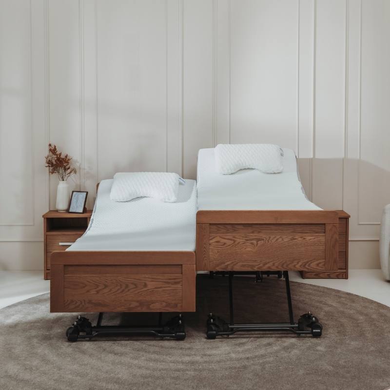 Solide elektrisch hoog laag houten ledikant