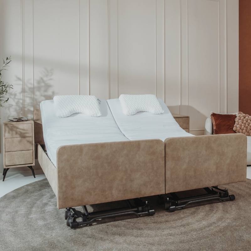 Solide gestoffeerd elektrisch verstelbaar